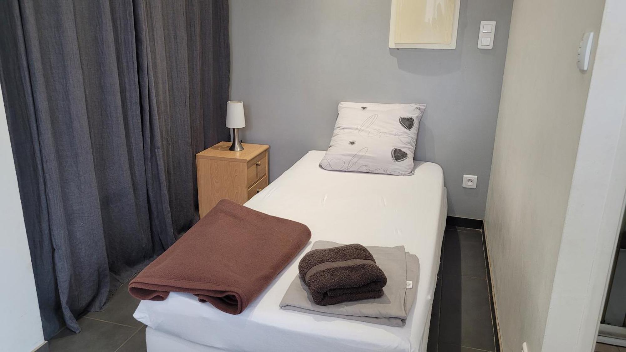 Joli Studio 1 Personne, Avec Terrasse Тарб Экстерьер фото